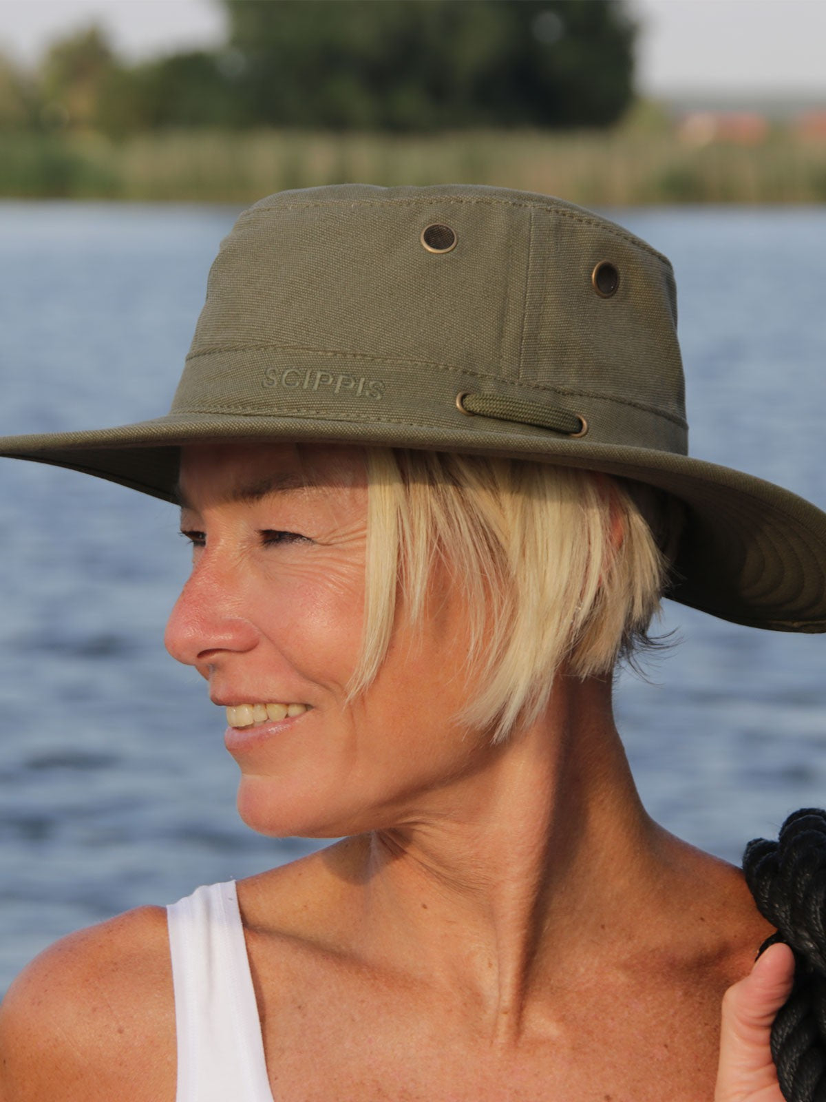 scippis hoed grove canvas – eenvoudige outdoorhoed van canvas met kinband