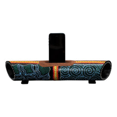 bamboe luidspreker & smartphonehouder – handbeschilderd in aboriginal-stijl