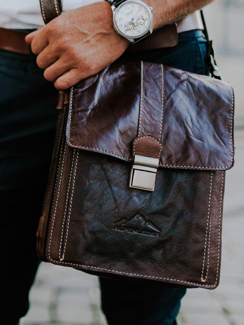 Scippis Galileo schoudertas – compact model van sterk leer